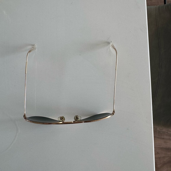 Ray Ban Aviators - Picture 3 of 4